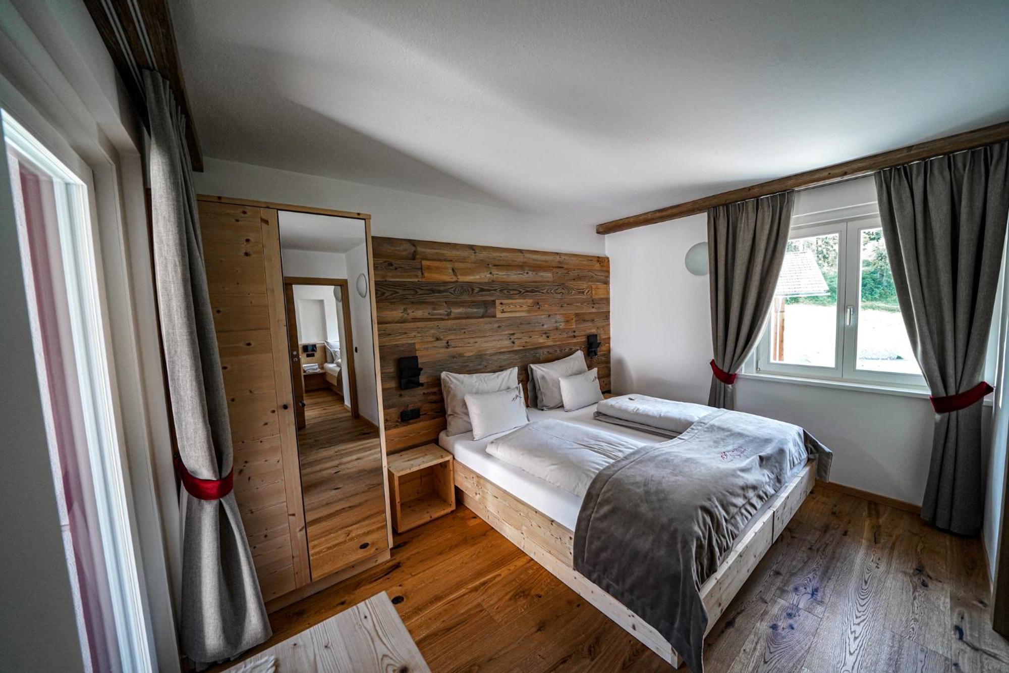 Garni Bergblick Otel Braies  Dış mekan fotoğraf